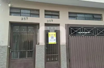 Casa com 3 quartos para alugar na Rua Ortiz de Camargo, 259, Vila Mafra, São Paulo
