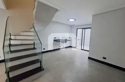 Linda casa a venda, 2 suítes, cozinha integrada com a sala e churrasqueira e 4 vagas.