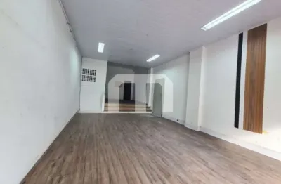 Casa para alugar na Rua Antônio de Barros, 521, Vila Carrão, São Paulo