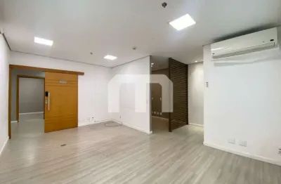 Ótima sala comercial no empreendimento higgs empresarial - porte