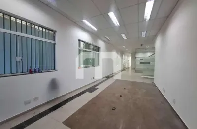 Prédio com 20 salas para alugar na Rua Serra de Botucatu, 968, Tatuapé, São Paulo