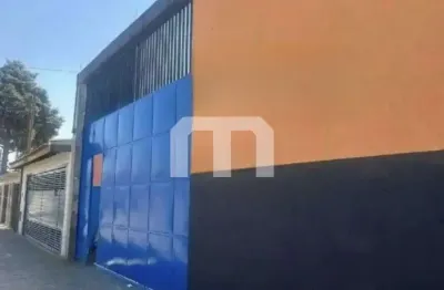 Galpão para venda e  locação com 850m, em 2 pavimentos, pé direito c/6m e 6 vagas