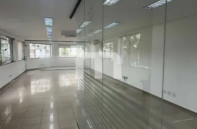 Prédio para alugar na Rua Airi, 456, Tatuapé, São Paulo