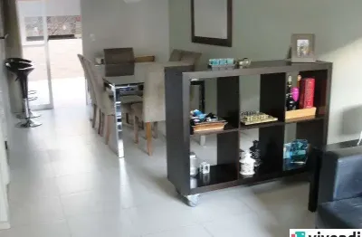 Casa à venda em condomínio na vila mafalda em jundiaí!!