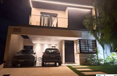 Casa de condomínio com 4 quartos e piscina! bairro engordadouro!