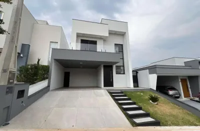Linda casa à venda com 3 suítes , piscina e churrasqueira no reserva ermida i!!