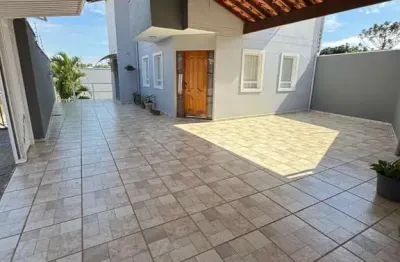 Casa mobiliada à venda com piscina e 3 quartos em jundiaí-sp!