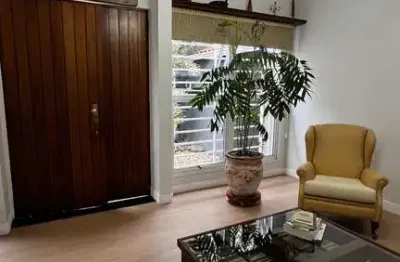 Casa com 3 quartos à venda na Rua Antônio Latorre, 425, Vila Viotto, Jundiaí