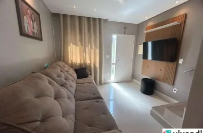 Casa de 2 quartos à venda no condomínio verdana, bairro do medeiros!!