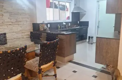 Casa à venda com 3 quartos, condomínio reservatto, engordadouro!