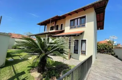 Casa com 3 dormitórios à venda, 240 m²  no bairro das nações em timbó/sc.