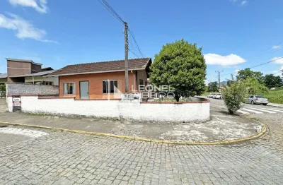 Casa com 6 dormitórios, 442,27m² à venda no bairro vila germer em timbó/sc