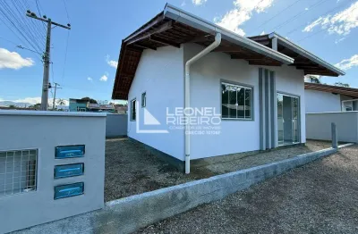 Casa com 2 dormitórios à venda, 54,72m² no bairro araponguinhas em timbó-sc