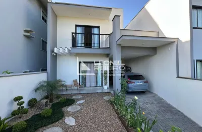 Casa sobrado com 3 dormitórios (1 suíte) à venda, 130,80 m² no bairro das nações - timbó/sc