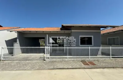 Casa à venda com 2 dormitórios, 70m² no bairro araponguinhas em timbó/sc