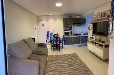 Apartamento com 2 quartos à venda na manuel de almeida, 118, madureira, caxias do sul por r$ 240.000