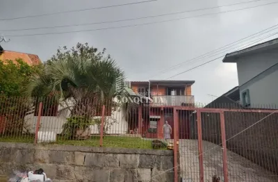 Casa com 5 quartos à venda na rua graciosa fabro, 381, diamantino, caxias do sul por r$ 450.000