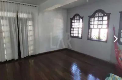 Casa à venda, 8 quartos, 3 suítes, 4 vagas, sagrada família - belo horizonte/mg