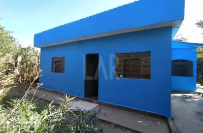 Casa à venda, 3 quartos, 1 suíte, 5 vagas, novo retiro - esmeraldas/mg