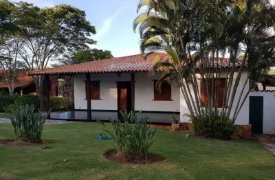 Casa em condomínio à venda, 3 quartos, 3 suítes, 10 vagas, escarpas do lago - capitólio/mg