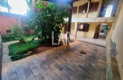 Casa geminada à venda, 3 quartos, 3 vagas, santa amélia - belo horizonte/mg