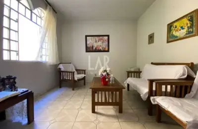 Casa à venda, 5 quartos, 2 suítes, 2 vagas, castelo - belo horizonte/mg