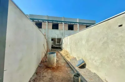 Casa geminada à venda, 2 quartos, 1 suíte, 2 vagas, piratininga - belo horizonte/mg