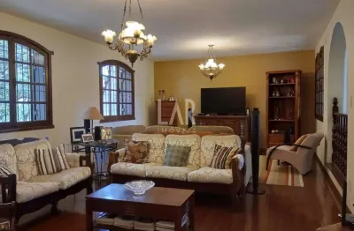 Casa à venda, 5 quartos, 2 suítes, 6 vagas, santa lúcia - belo horizonte/mg