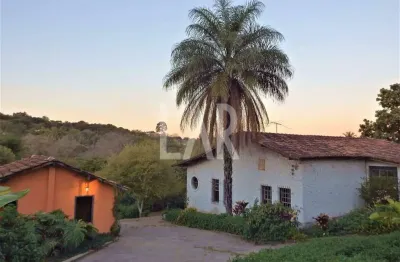Casa à venda, 4 quartos, 2 suítes, 4 vagas, Braúnas - Belo Horizonte/MG