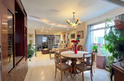 Apartamento de 4quartos e localização privilegiada no coração do funcionários!