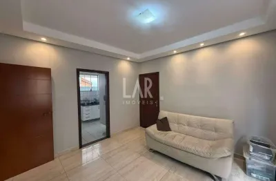 Área privativa para aluguel, 3 quartos, 1 suíte, 1 vaga, sagrada família - belo horizonte/mg