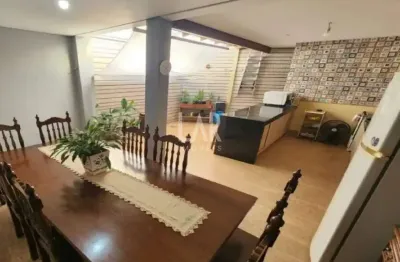 Casa geminada à venda, 3 quartos, 1 suíte, 2 vagas, santa amélia - belo horizonte/mg