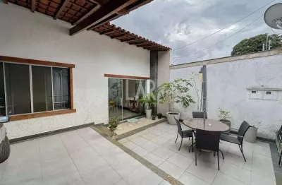 Casa à venda, 3 quartos, 2 vagas, padre eustáquio - belo horizonte/mg