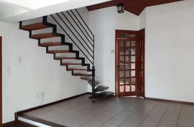Casa geminada à venda, 3 quartos, 1 suíte, 2 vagas, paquetá - belo horizonte/mg