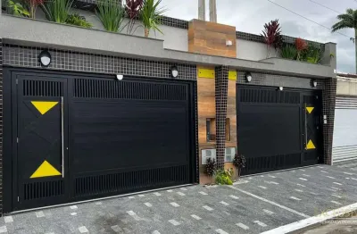 Casa com 3 quartos à venda na Vila Caiçara, Praia Grande 