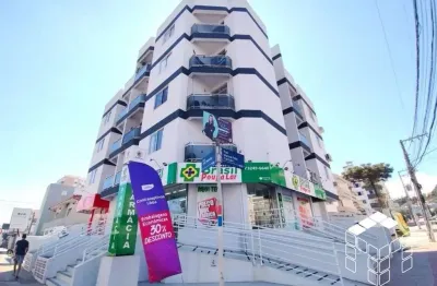 Apartamento com 2 quartos à venda na rua joão meirelles, 966, abraão, florianópolis por r$ 450.000