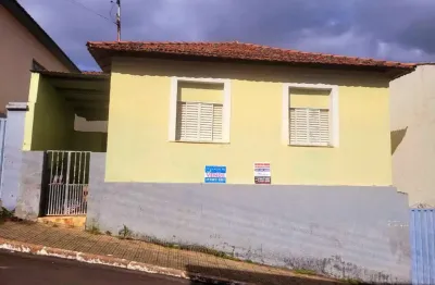 Casa para venda em caldas, centro, 2 dormitórios, 1 banheiro