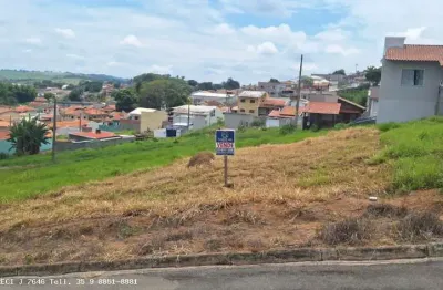 Terreno à venda na Zona Rural, Caldas 