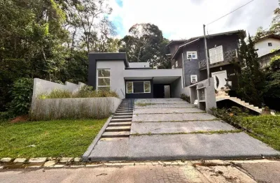Casa com 3 Quartos à venda, 140 m² por R$ 875.000 - Transurb - Itapevi/SP