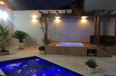 Casa em condomínio fechado com 4 quartos à venda na Rua Amadeu Gomes, 126, Pendotiba, Niterói