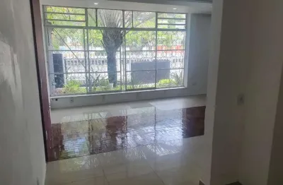 Casa comercial para alugar na Avenida Presidente Roosevelt, 58, São Francisco, Niterói