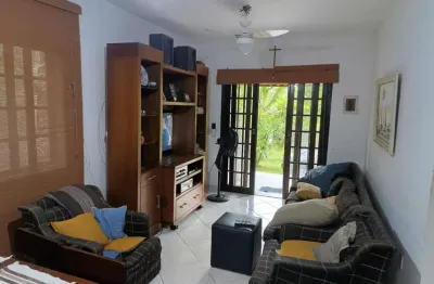 Casa com 2 quartos à venda na Rua Itatiaia, 6, Itaocaia Valley (Itaipuaçu), Maricá