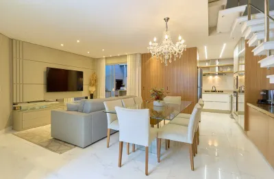 Sobrado 132m² privativos, 4 quartos, sacada e varanda. condomínio 700 uberaba!