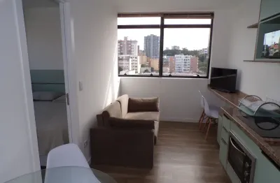 Apartamento 100% mobiliado, último andar, 1 suíte, 1 vaga, ao lado praça 29 de março.