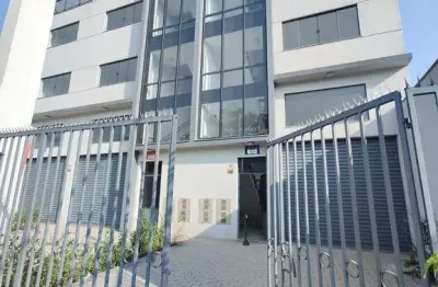 Prédio para alugar no Jardim Clementino, Taboão da Serra 
