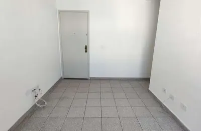 Apartamento com 2 quartos para alugar no Parque Santos Dumont, Taboão da Serra 