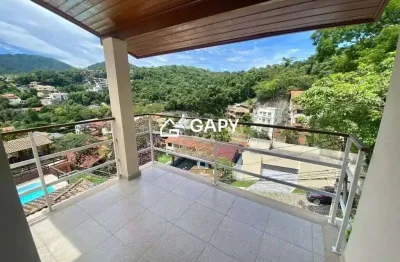 Pendotiba - casa espaçosa e aconchegante em condomínio fechado –r$: 780.000,00