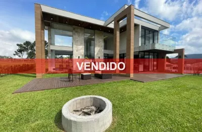 Casa em condomínio fechado com 5 quartos à venda no Invernadinha, Rancho Queimado 