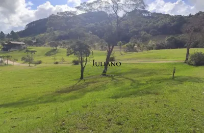Terreno á venda no condomínio costa da serra - rancho queimado
