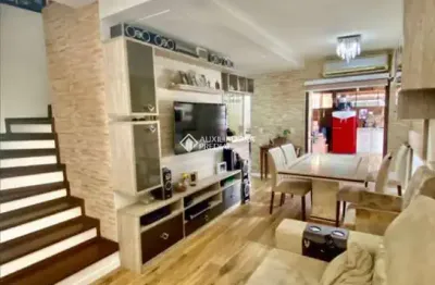 Casa em condomínio fechado com 3 quartos à venda na avenida obedy cândido vieira, 801, distrito industrial, cachoeirinha, 93 m2 por r$ 585.000